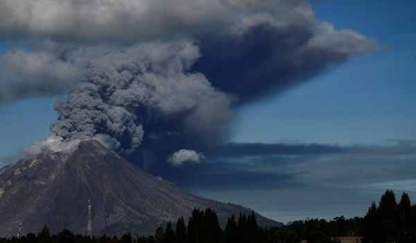 Indonesia evacuates residents, shuts airport after Java volcano erupts