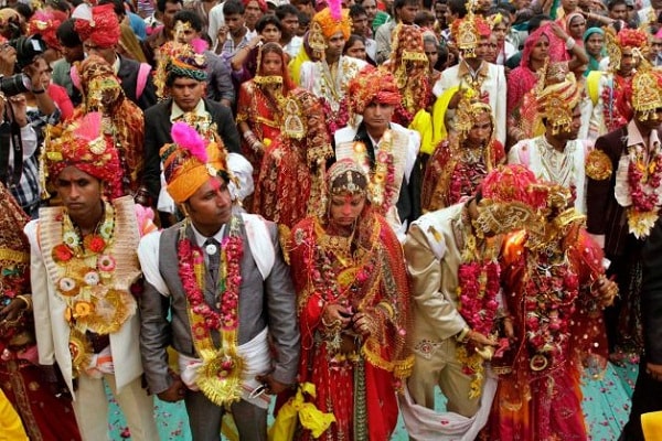 सरकारी योजनाओं के कारण बेटियों और महिलाओ का समाज में सामान बड़ा है