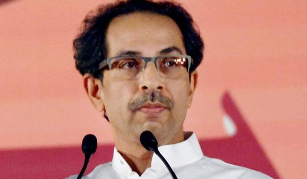 Shiv Sena chief Uddhav Thackeray invited for Kumaraswamy's swearing-in, politely declines