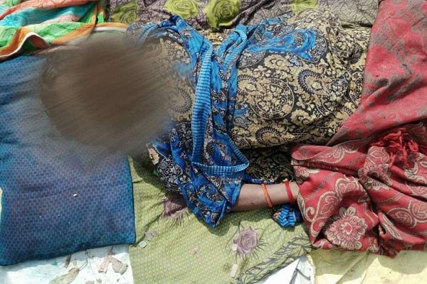 कुशीनगर में विवाहिता की संदिग्ध परिस्थितियों में मृत्यु हो गयी 
