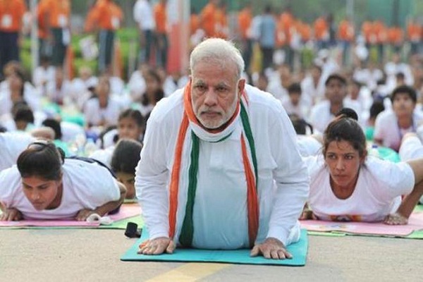 योग करने से स्वस्थ, खुशहाल और सद्भावपूर्ण राष्ट्र का निर्माण: नरेंद्र माेदी