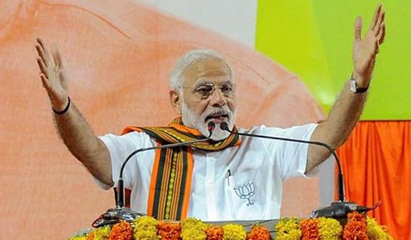 Rahul and Sonia Gandhi must answer people why they are out on bail says Narendra Modi