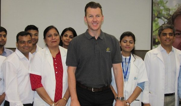 'Hearing loss is treatable' says cricket sensation Brett Lee