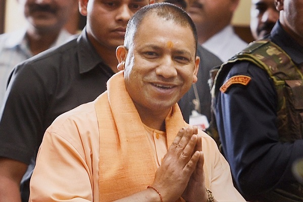 योगी आदित्यनाथ ने दी खट्टर को जन्मदिन की शुभकामनायें