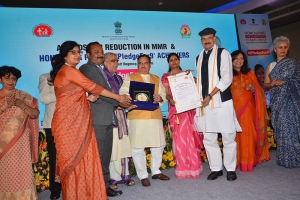 सुरक्षित मातृत्व अभियान में किये गये प्रयासों के लिए मध्यप्रदेश पुरस्कृत