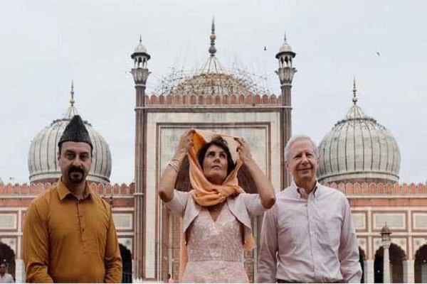अमेरिका की स्थायी प्रतिनिधि निकी वेली ने गौरीशंकर मंदिर में की पूजा-अर्चना