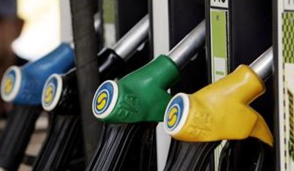 Fuel prices: Petrol and diesel is now 9 paise cheaper per litre