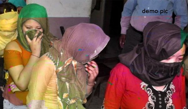 police busted sex racket at hotel in Lakhimpur-Kheri