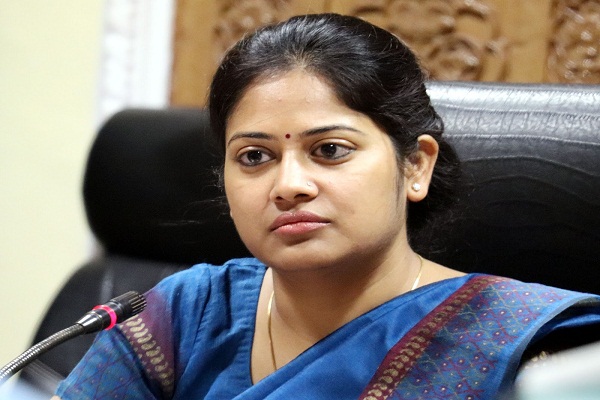 सहरिया आदिवासी महिलाओं के खाते में पैसे पहुंचाने की प्रक्रिया बेहतर की गयी