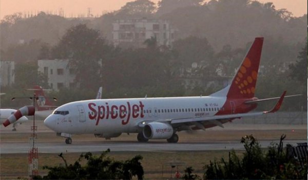 Ahmedabad airport shut due to SpiceJet aircraft tyre burst on runway