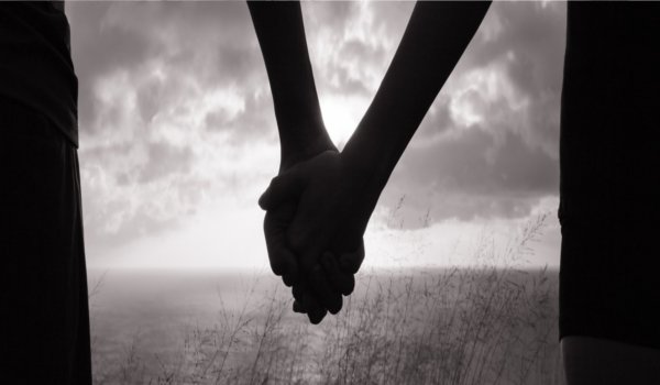 Love couple commits suicide in Mahoba