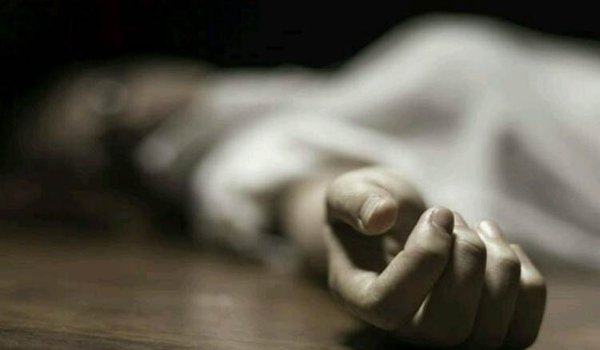 Woman jumps off after husband's death in Kanpur