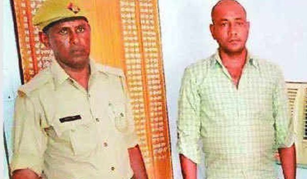 Man stolen 80 lakh from Courier company mumbai and donate in vrindavan