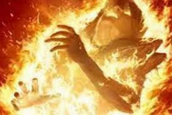 प्रतापगढ़ में महिला की संदिग्ध परिस्थितियों में जलने से मृत्यु हुयी