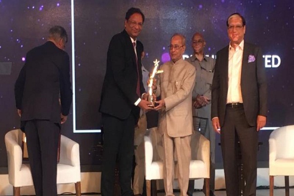 Ajay Singh honored with the Airline Strategy Award