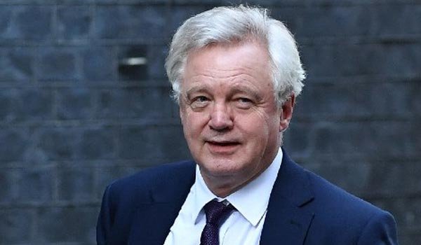 David Davis steps down as Brexit secretary in blow to PM