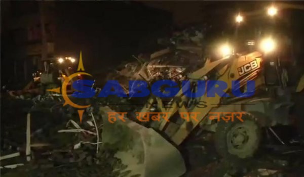 five story building collapses in ghaziabad, several trapped