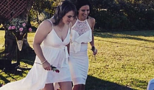South Africa women's cricket team captain Dane van Niekerk marries fast-bowling all-rounder Marizanne Kapp