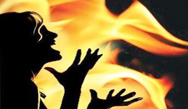 youth arrested for killing girl over love affair in deoria