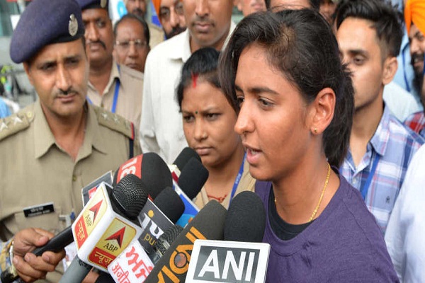 Harmanpreet Kaur, captain of women's cricket team removed from DSP post