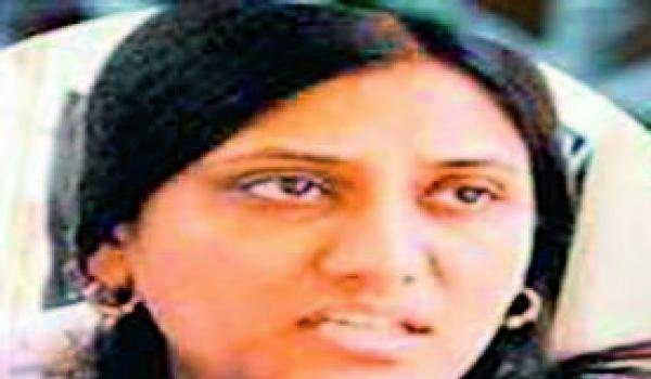 Many question on IAS Deepali Rastogi's article!