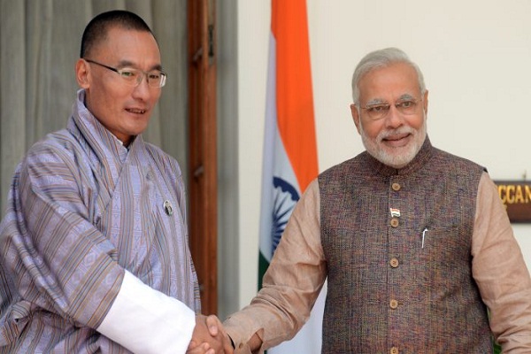 मोदी ने की भूटान के प्रधानमंत्री दाशो छेरिंग तोब्गे के साथ की बैठक