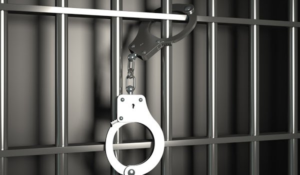 sri lanka : Buddhist monk arrested for killing policeman