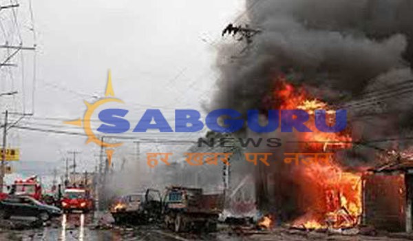 Van explosion kills 10 at checkpoint in Philippine south