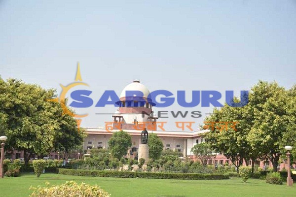 Kejriwal's petition on hold on LG housing hearing soon heard High Court