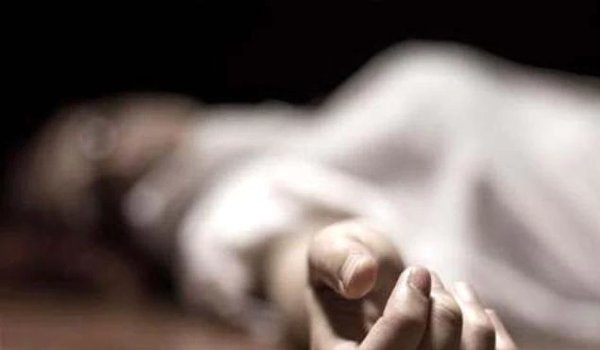 woman kills her two kids, commits suicide in madurai