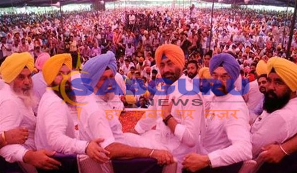 AAP on the verge of split in Punjab, rebels declare state unit