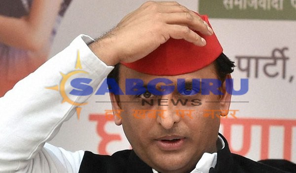 bjp attacks at Akhilesh Yadav over bungalow damage