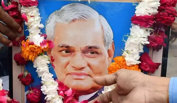 Atalji's ashes to be immersed in Pushkar sarovar on August 23