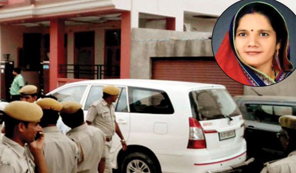 Bribery accused beawar municipal chairman babita chauhan and two other sent to judicial custody