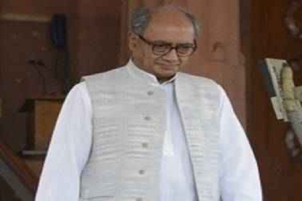 पूर्व मुख्यमंत्री दिग्विजय सिंह ने शुरु की शासकीय निवास खाली करने की प्रक्रिया