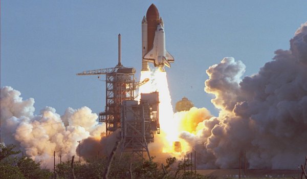 Discovery Makes Maiden Spaceflight on August 30, 1984