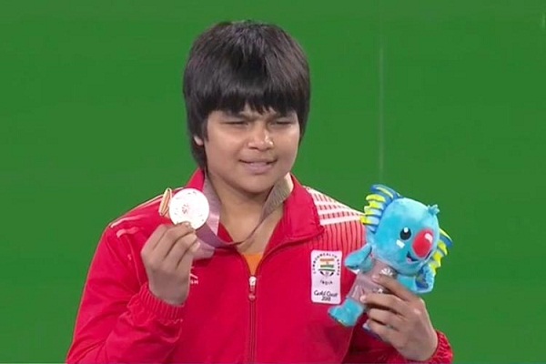 Divya kakran won bronze medal in hindi