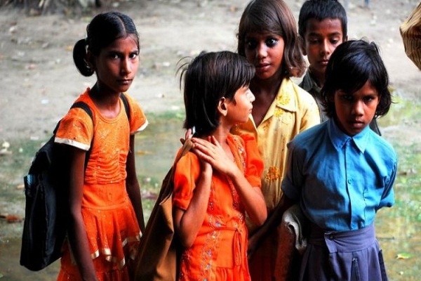 Kishor raised the education of poor destitute children