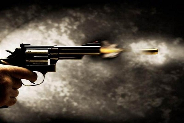 US restaurant firing in hindi