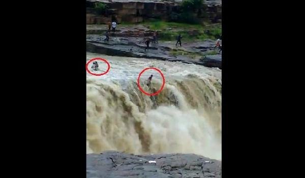 Madhya Pradesh : 12 drown during picnic at Sultan Garh waterfall as current increases suddenly