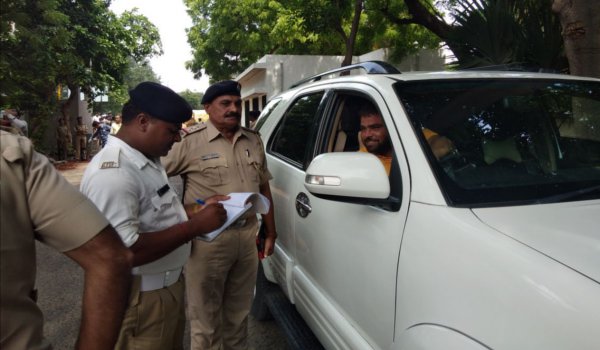 hardik patel fined Rs 600 for using dark film in his SUV car