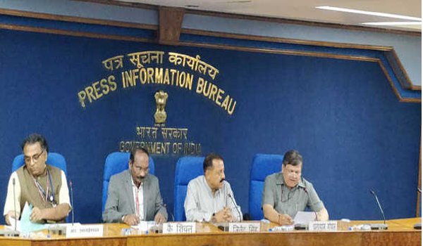 ISRO will launch 11 satellite including Chandrayaan till March