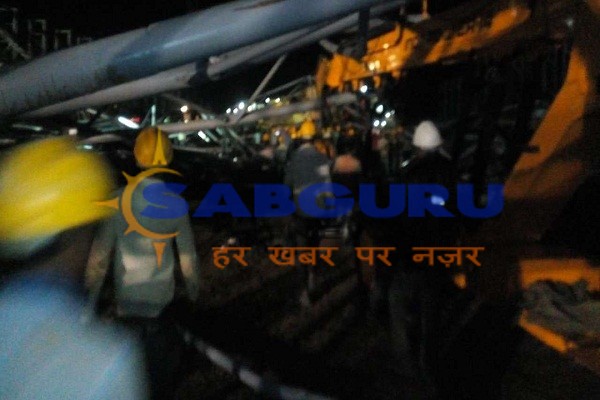 Six laborers died due to crane collapse in Karnataka