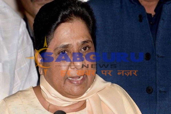 big achievement of bowing to Modi Government for the restoration of SC / ST law: Mayawati