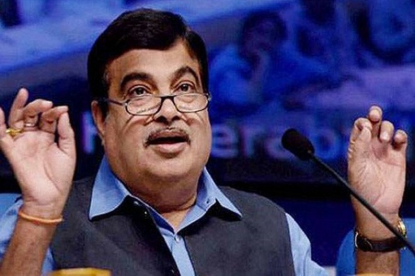 गडकरी ने लोकसभा में प्रश्नकाल के दौरान
