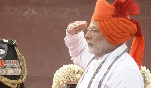 Prime Minister Narendra Modi sports a saffron turban on india's 72nd independence day