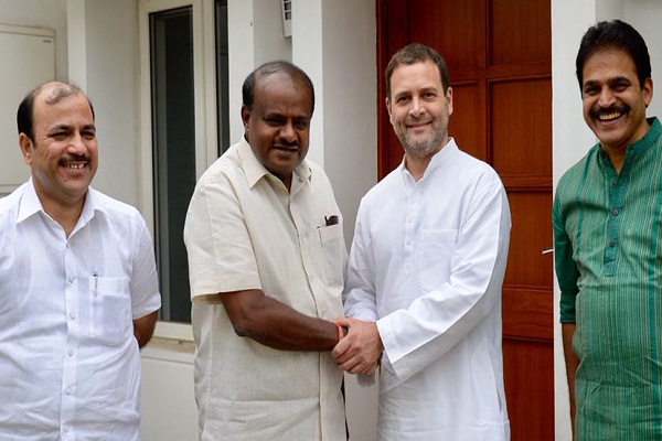 Kumaraswamy meets Rahul Gandhi ih hindi