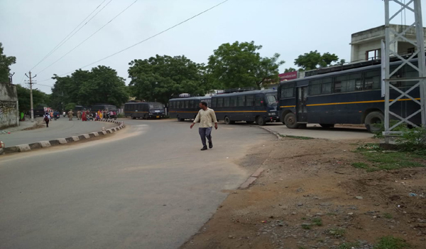 सिरेाही। राजस्थान गौरव यात्रा के लिए सिरोही में आया पुलिस बल।