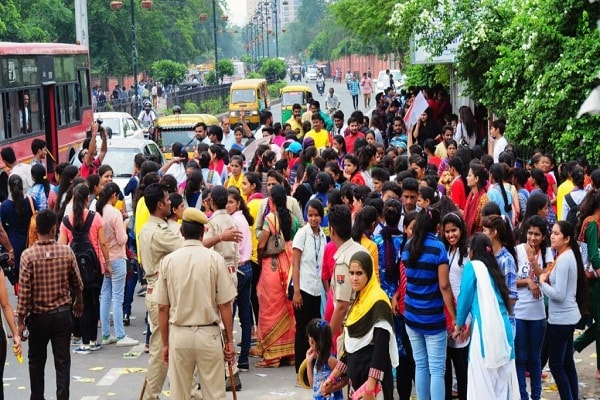 Due to dropout incidents, Rajasthan University student voting ends