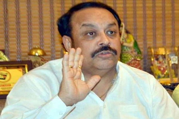 कांग्रेस अपनी विचारधारा भूल चुकी है: श्वेत मलिक